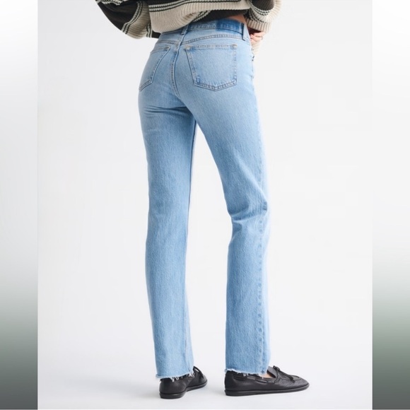 Abercrombie & Fitch the 90s Straight Mid-rise Jeans size 27 short raw hem - Picture 2 of 9